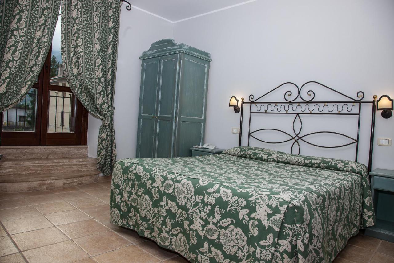 Hotel Il Tiglio (Adults Only) Кастель-ди-Сангро Экстерьер фото